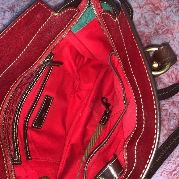 Vintage Dooney & Bourke Toledo Bordeaux Red & Brown Leather Winged Satchel - Picture 4 of 12